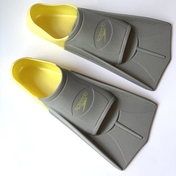 speedo biofuse training Fins sz 4-5 yellow grey Swimming Flippers - Picture 1 of 3